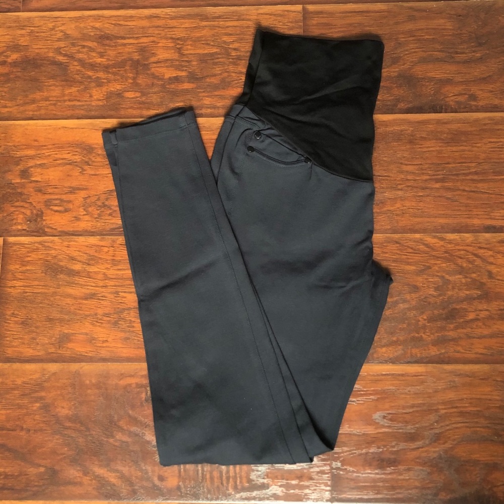 🌹3/$25 Liverpool Maternity “The Legging”